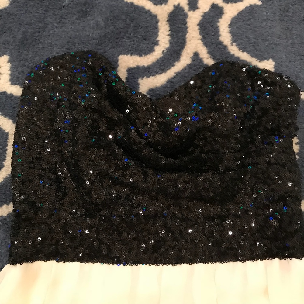 NWT TFNC London Party Dress - Picture 3 of 7